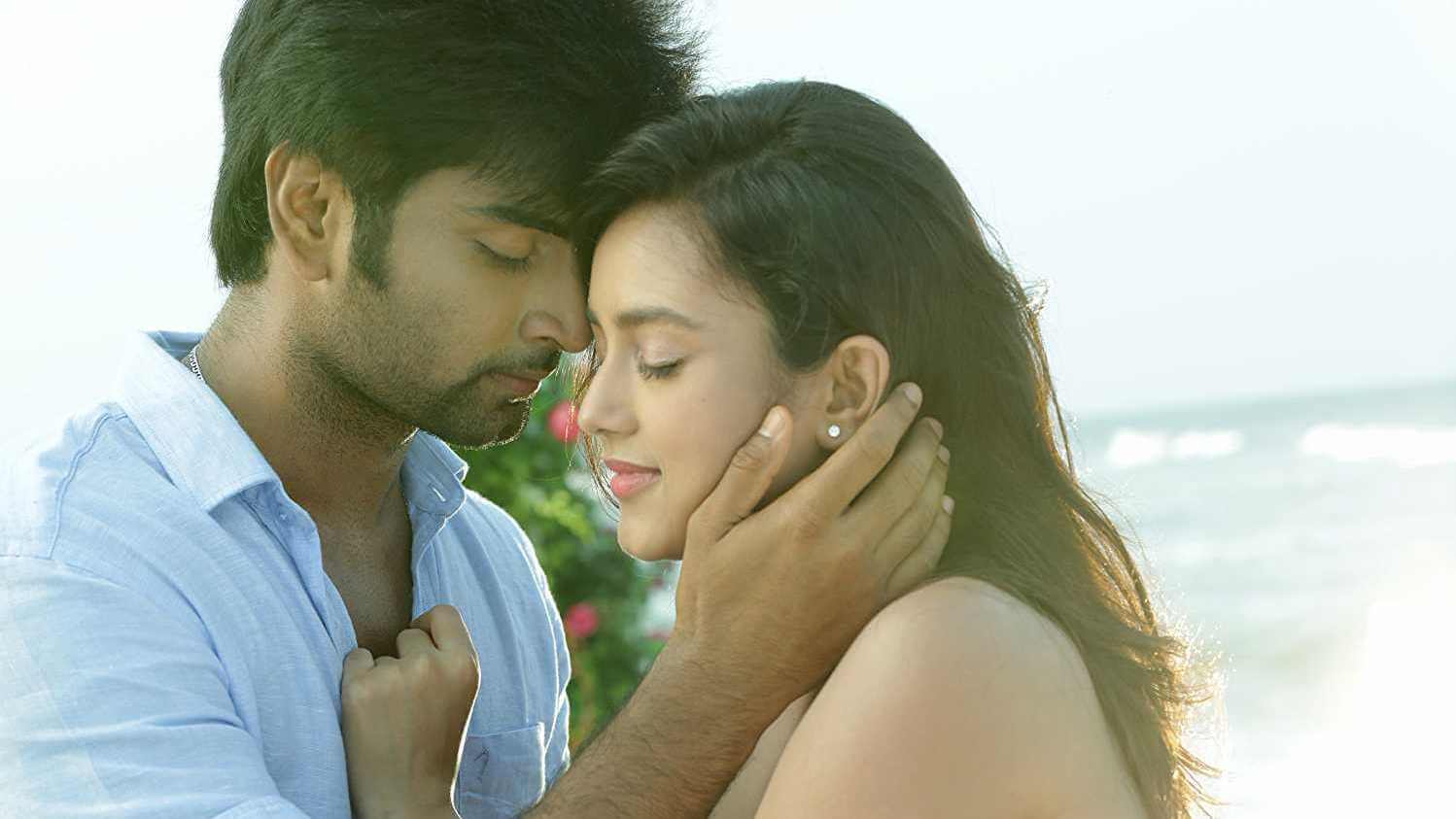 Semma Botha Aagatha Movie Reviews and Ratings