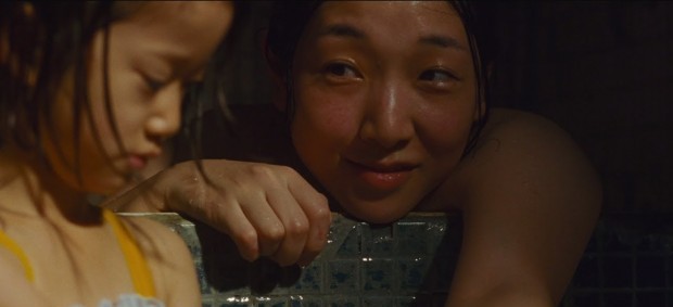 Shoplifters (Manbiki Kazoku) Movie Poster